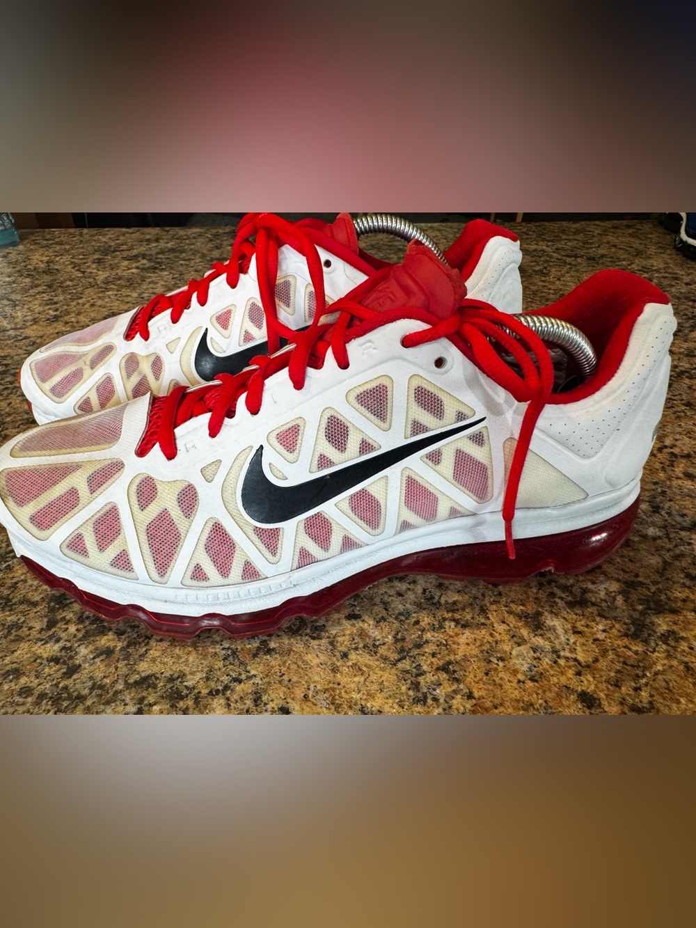 Nike Air Max 2011 Men’s Size 10 White Red Running Shoes 429891-106 Full Air
